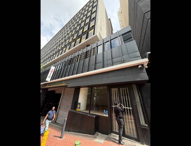 154M² BUILDING TO LET IN CAPE TOWN CITY CENTRE